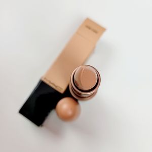 MAC Lipstick Creme D'Nude cremesheen lipstick